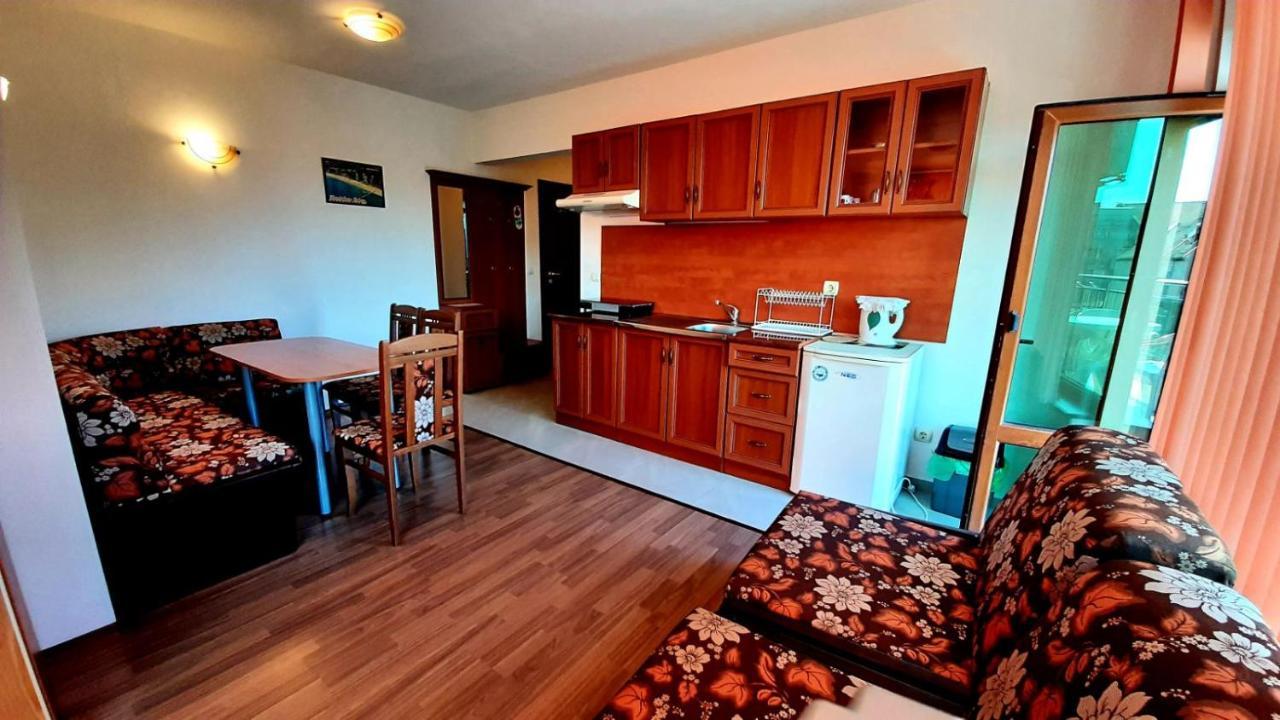 Adri Guest House Несебр Экстерьер фото