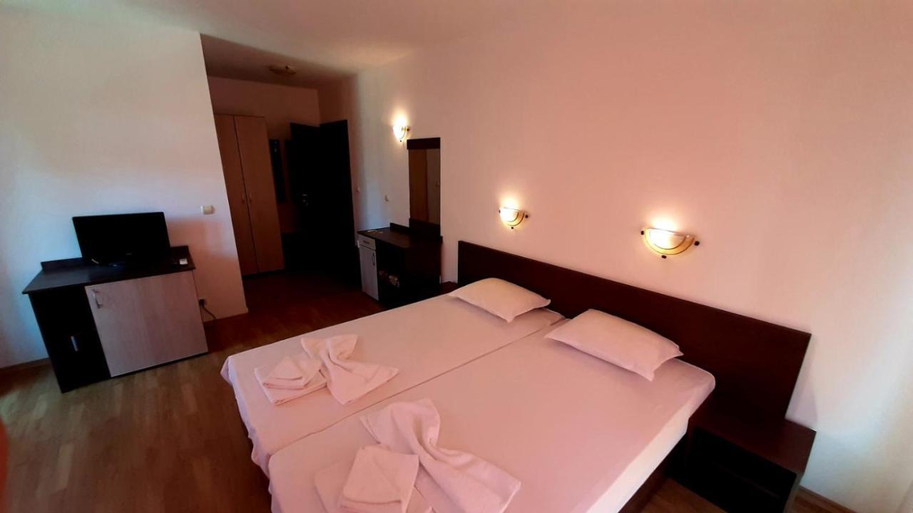 Adri Guest House Несебр Экстерьер фото
