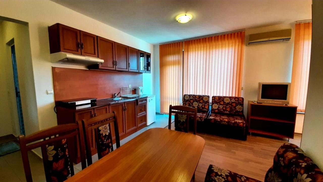 Adri Guest House Несебр Экстерьер фото