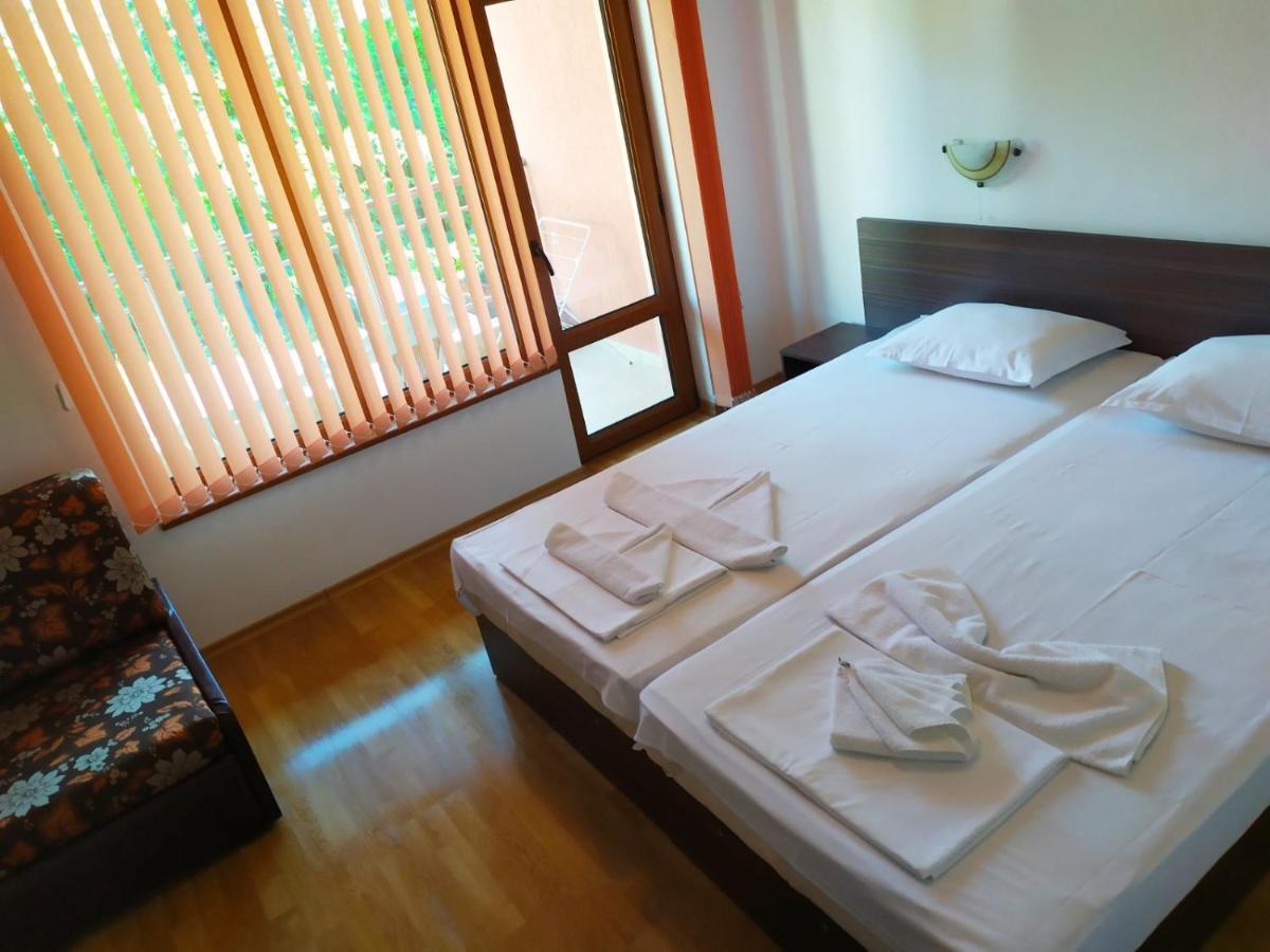 Adri Guest House Несебр Экстерьер фото