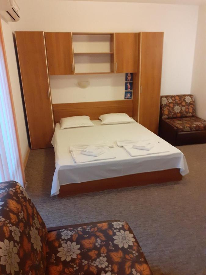 Adri Guest House Несебр Экстерьер фото